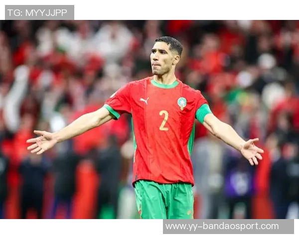 阿什拉夫在社交媒体上庆祝摩洛哥晋级非洲杯四强的辉煌时刻