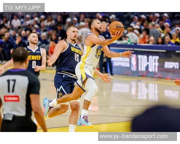 戈登今日扣篮表现引发约基奇疑惑他究竟何时完成了这精彩一扣