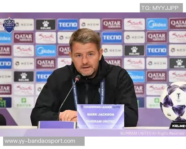 武里南联主帅透露针对海港的详细战术计划成功助力球队打入两球 武里南联主帅透露针对海港的详细战术计划成功助力球队打入两球