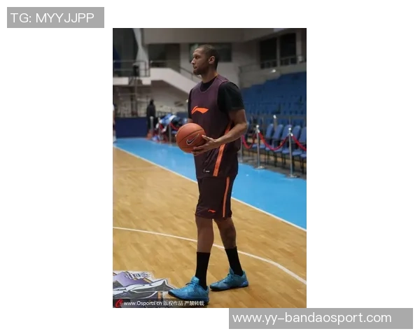 尤文图斯训练动态麦肯尼与小孔塞桑独自备战布雷默热格罗瓦暂时休息