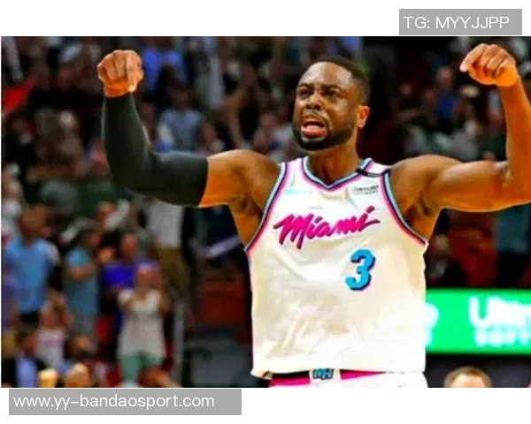 韦德微博关注偶像练习生王橹杰引发热议今日回应称账号被盗引发关注