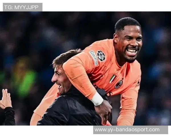 英超球队与尤文图斯关注米兰门将迈尼昂续约谈判仍在进行中 英超球队与尤文图斯关注米兰门将迈尼昂续约谈判仍在进行中